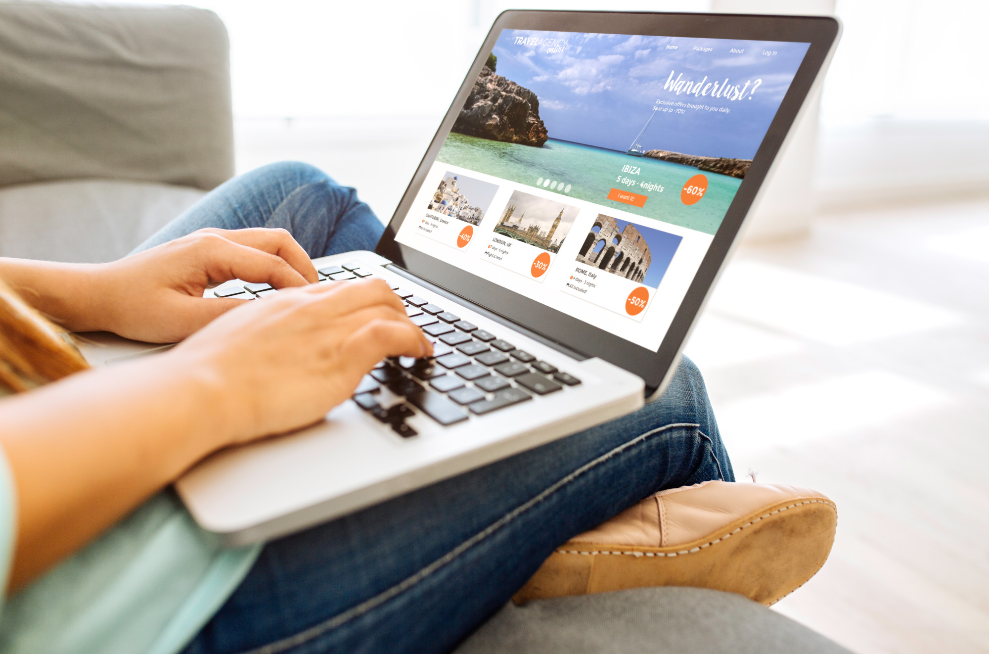 How To Use Travel Management Software To Maximize Savings